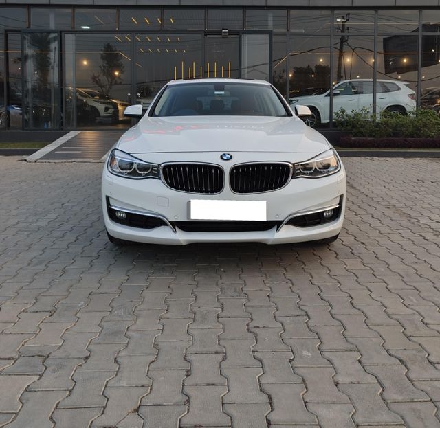 BMW 3 Series 320d Second-hand 2016 BMW 3 Series 320d for sale in Ludhiana