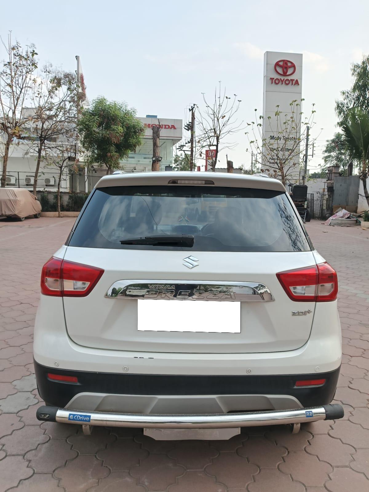 Buy Used Maruti Vitara Brezza ZDi Plus of 2017 model @ 7,50,000