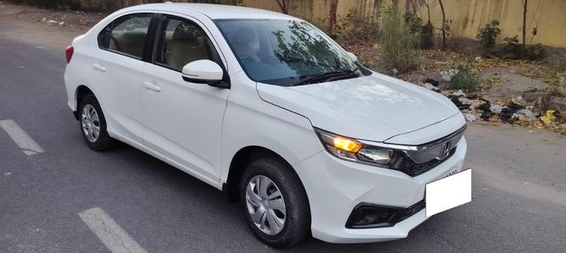 Second-hand 2019 Honda Amaze S Petrol BSIV for sale in New Delhi