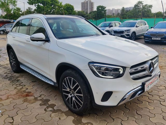 Mercedes-Benz GLC 220d 4MATIC Second-hand 2021 Mercedes-Benz GLC 220d 4MATIC for sale in Mumbai