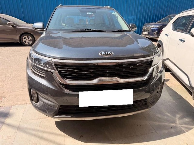 Second-hand 2020 Kia Seltos HTX IVT G for sale in New Delhi-0