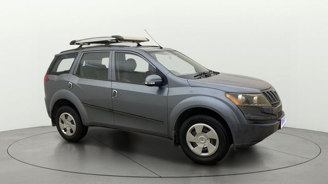 Mahindra XUV500 W4 Second-hand 2014 Mahindra XUV500 W4 for sale in Bangalore