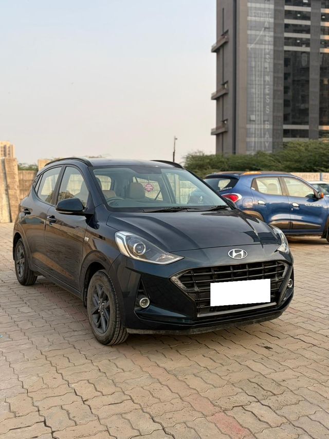 Hyundai Grand i10 Nios AMT Sportz Second-hand 2021 Hyundai Grand i10 Nios AMT Sportz for sale in Ahmedabad