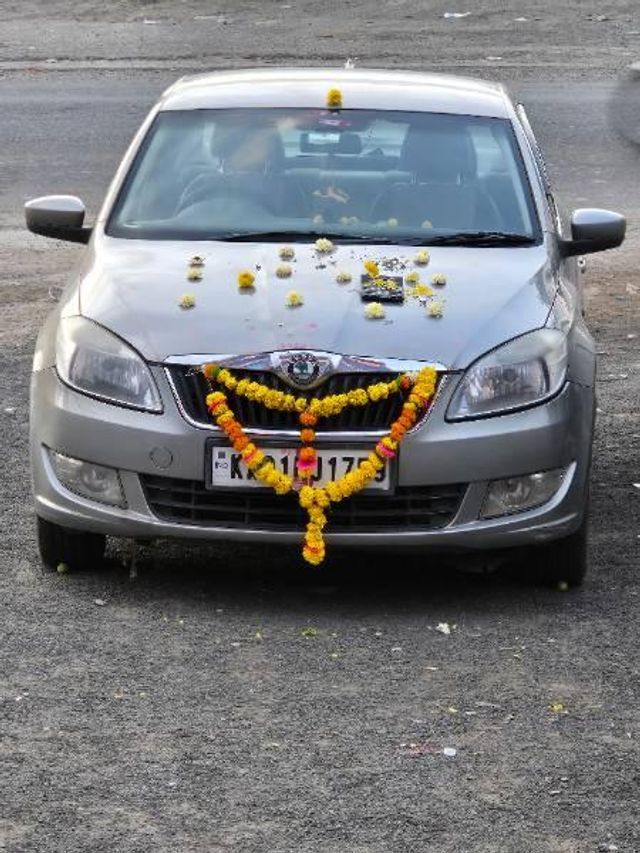 Skoda Rapid Leisure 1.6 TDI MT Second-hand 2012 Skoda Rapid Leisure 1.6 TDI MT for sale in Gulbarga