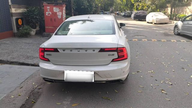 Volvo S90 D4 Inscription BSIV Second-hand 2018 Volvo S90 D4 Inscription BSIV for sale in New Delhi