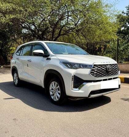 2023 Toyota Innova Hycross VX 8STR Hybrid BSVI
