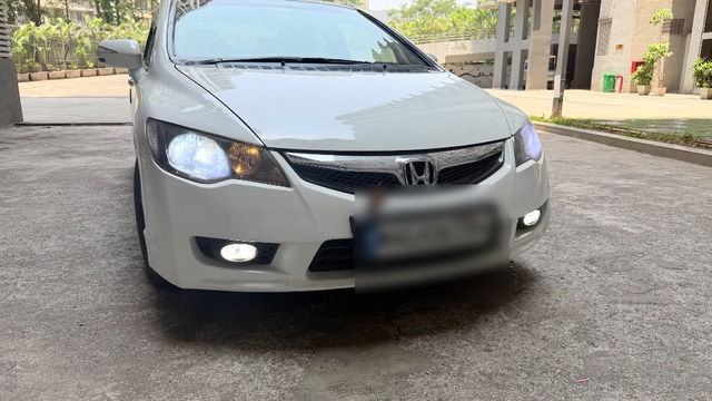 Second-hand 2011 Honda Civic 1.8 V AT Elegance for sale in Mumbai