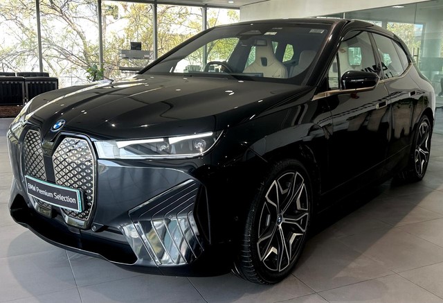 BMW iX xDrive50 - Photo 6