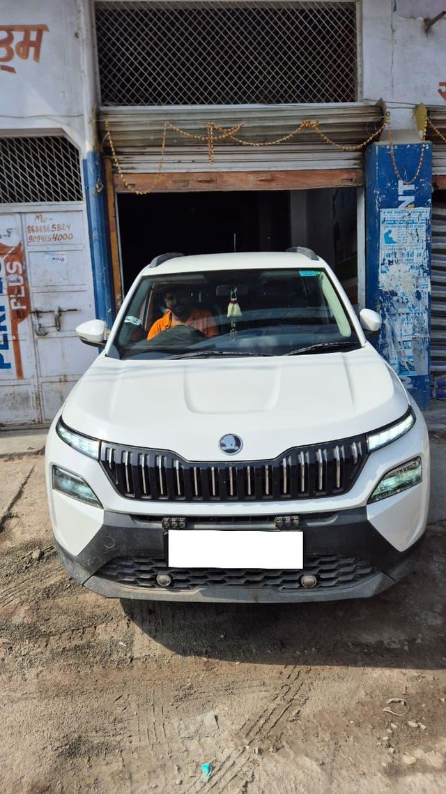 Skoda Kylaq Classic Second-hand 2025 Skoda Kylaq Classic for sale in Allahabad