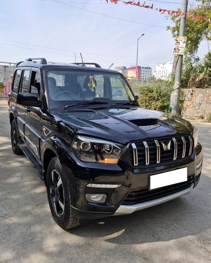 2023 Mahindra Scorpio S