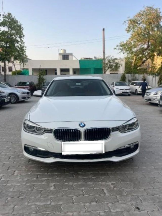 BMW 3 Series 320i Luxury Line Second-hand 2017 BMW 3 Series 320i Luxury Line for sale in Jaipur