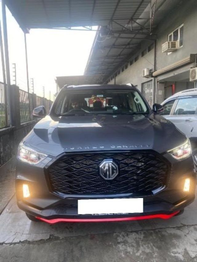 Second-hand 2025 MG Gloster Black Storm 4x4 7Str for sale in Budaun