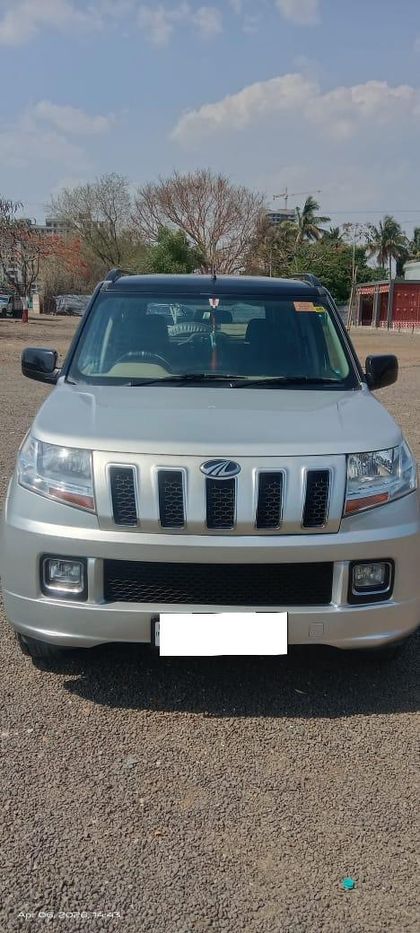 2018 महिंद्रा टीयूवी 300 mHAWK100 T8