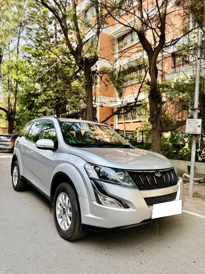 2016 Mahindra XUV500 W8 1.99 mHawk