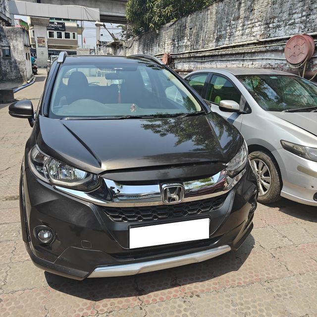 Honda WR-V i-VTEC VX Second-hand 2017 Honda WR-V i-VTEC VX for sale in Howrah
