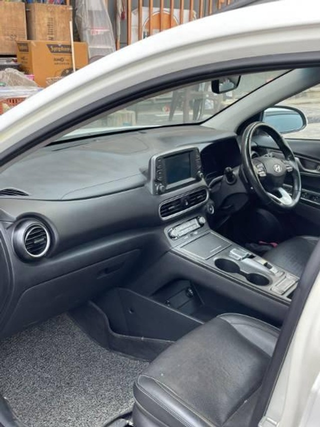 Hyundai Kona Premium - Photo 6