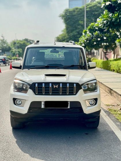 2020 Mahindra Scorpio S5 BSIV