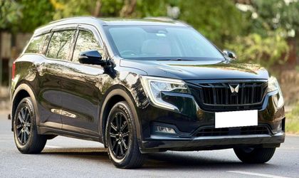 2025 Mahindra XUV700 AX7L 7Str Diesel AT