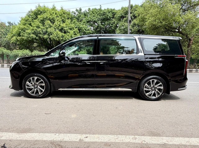 MG M9 Presidential Limo - Photo 5