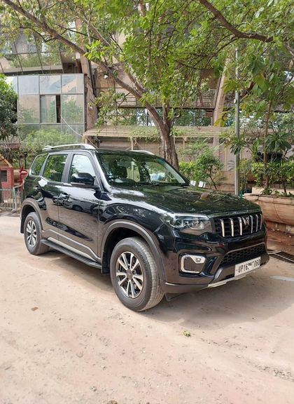 2022 Mahindra Scorpio N Z8 BSVI