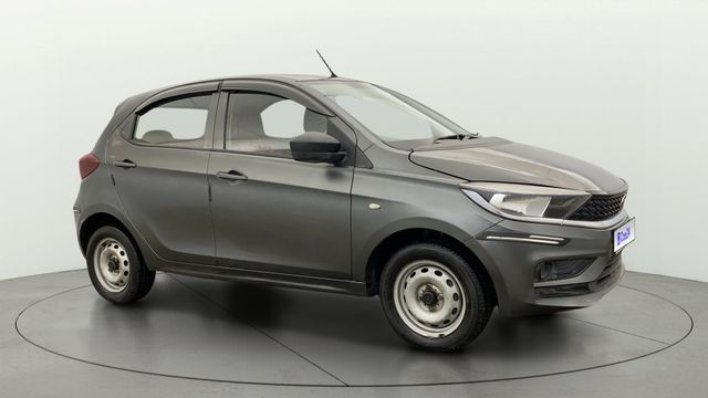 Second-hand 2022 Tata Tiago XM CNG BSVI for sale in New Delhi