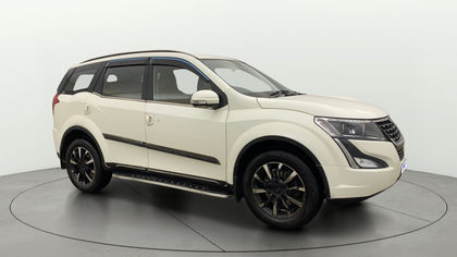 2019 Mahindra XUV500 W11 AT BSIV