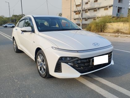 2024 Hyundai Verna SX IVT