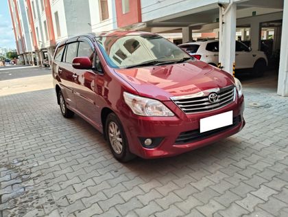 2013 Toyota Innova 2.5 वीएक्स (Diesel) 7 Seater BS IV