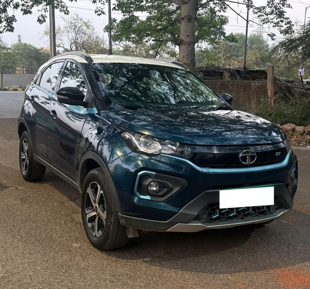 Tata Nexon EV XZ Plus - Photo 2