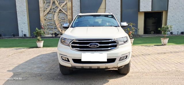 Ford Endeavour Titanium Plus 4X2 Second-hand 2020 Ford Endeavour Titanium Plus 4X2 for sale in New Delhi