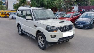 Used S10 7 Seater 2WD