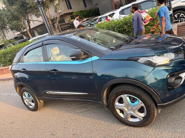 Tata Nexon EV XM - Photo 10
