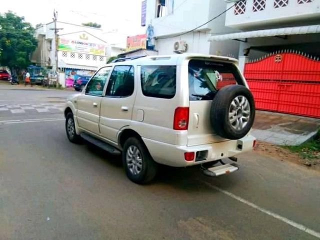 Tata Safari DICOR 2.2 LX 4x2 BS IV Second-hand 2010 Tata Safari DICOR 2.2 LX 4x2 BS IV for sale in Kamrup