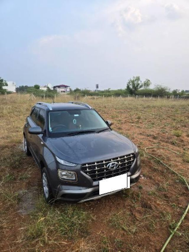 Hyundai Venue S Second-hand 2021 Hyundai Venue S for sale in Thanjavur