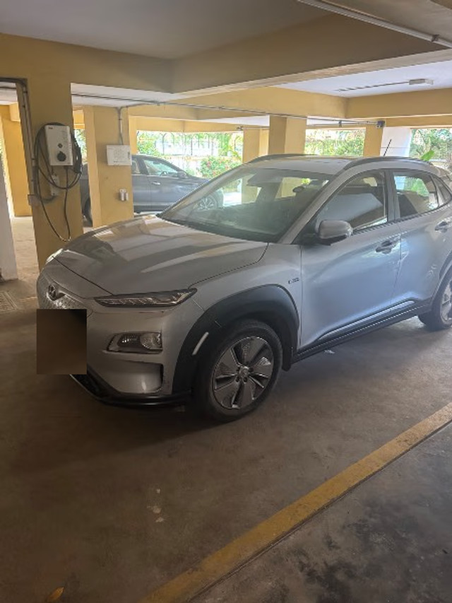 Hyundai Kona Premium - Photo 3