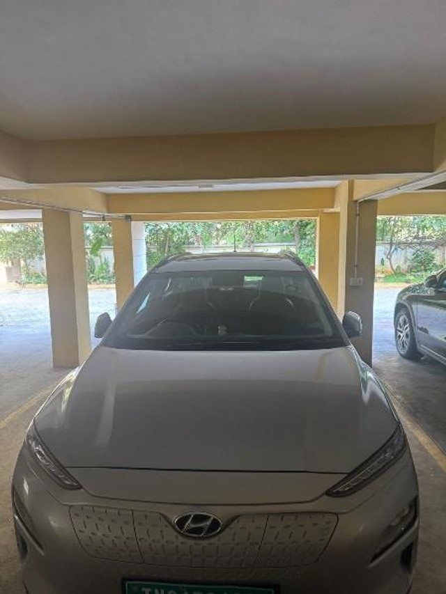 Hyundai Kona Premium - Photo 2