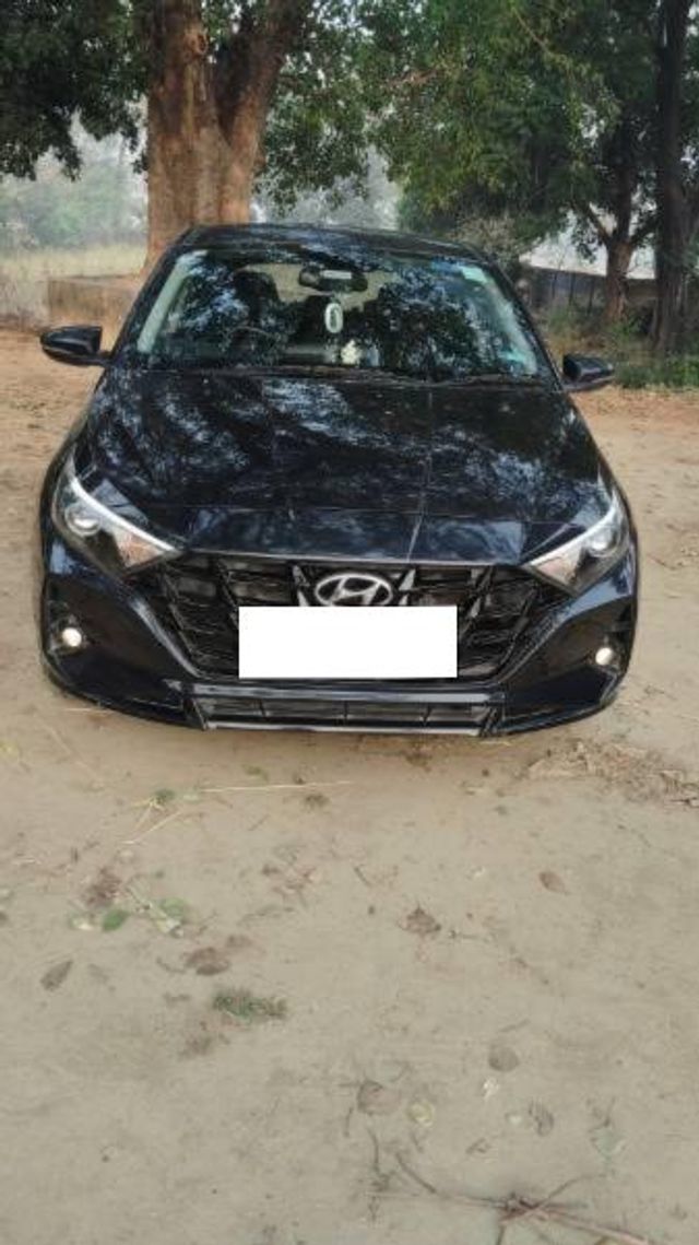 Hyundai i20 Asta Second-hand 2023 Hyundai i20 Asta for sale in Gorakhpur