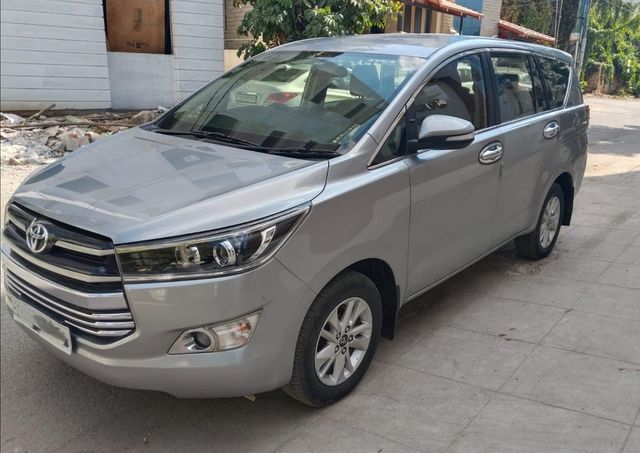 Second-hand 2016 Toyota Innova Crysta 2.4 G MT BSIV for sale in Bangalore