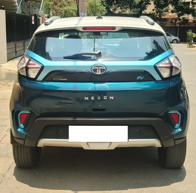 Tata Nexon EV XZ Plus - Photo 3