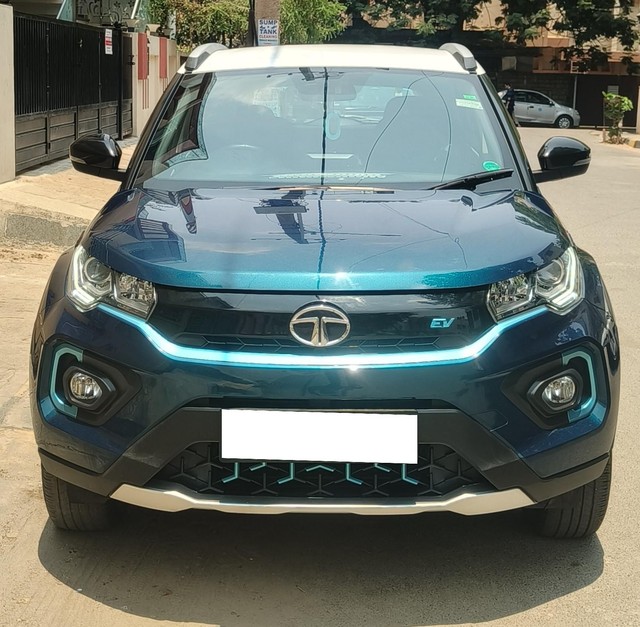 Tata Nexon EV XZ Plus - Photo 6