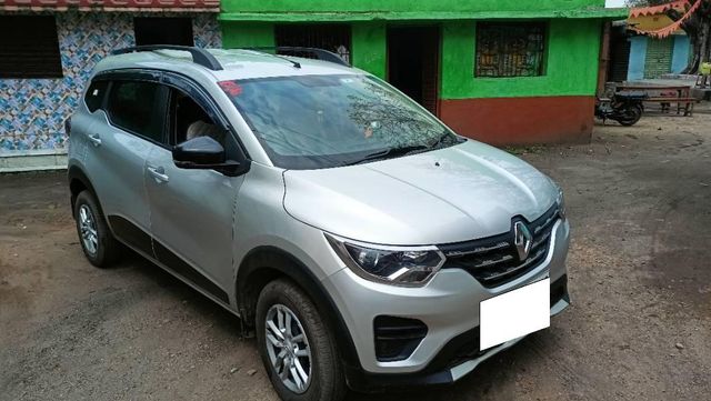Renault Triber RXT BSVI Second-hand 2023 Renault Triber RXT BSVI for sale in Bardhaman