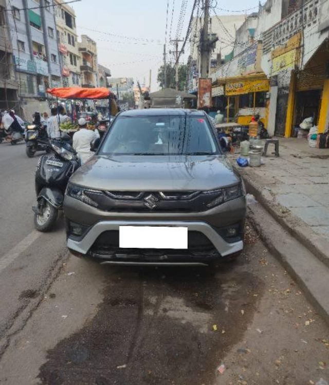 Maruti Suzuki Brezza Vxi Second-hand 2024 Maruti Suzuki Brezza Vxi for sale in Hyderabad
