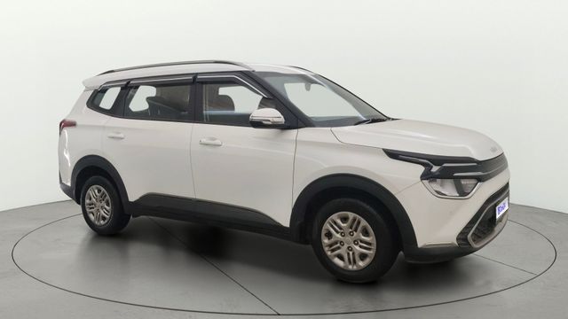 Kia Carens Prestige Second-hand 2023 Kia Carens Prestige for sale in Pune