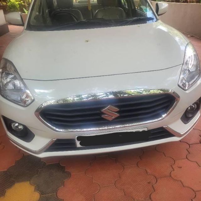 Second-hand 2019 Maruti Suzuki Swift Dzire AMT ZXI for sale in Edapal