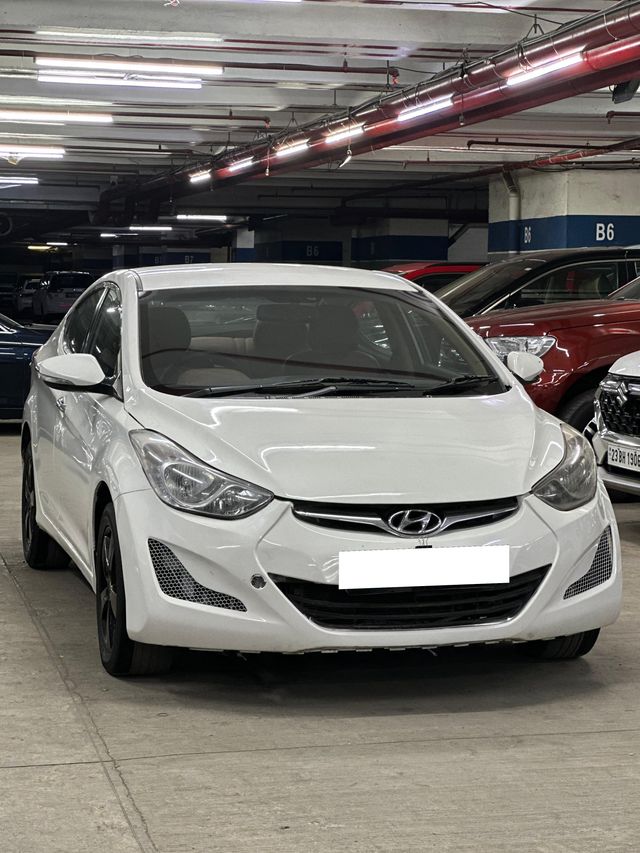 Hyundai Elantra CRDi SX Second-hand 2012 Hyundai Elantra CRDi SX for sale in Mumbai
