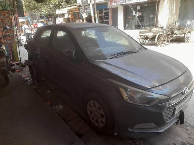 Hyundai i20 Sportz 1.4 CRDi Second-hand 2015 Hyundai i20 Sportz 1.4 CRDi for sale in Rupnagar