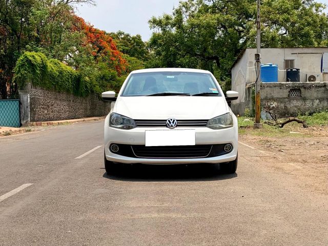 Volkswagen Vento 1.2 TSI Highline AT Second-hand 2015 Volkswagen Vento 1.2 TSI Highline AT for sale in Pune