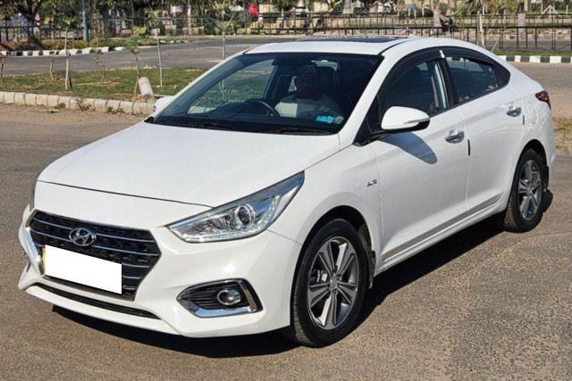 Hyundai Verna CRDi 1.6 AT SX Plus Second-hand 2019 Hyundai Verna CRDi 1.6 AT SX Plus for sale in Chandigarh