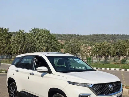 2020 एमजी हेक्टर Sharp DCT