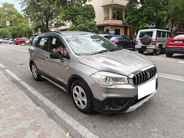 Second-hand 2017 Maruti Suzuki S Cross DDiS 200 Delta for sale in New Delhi